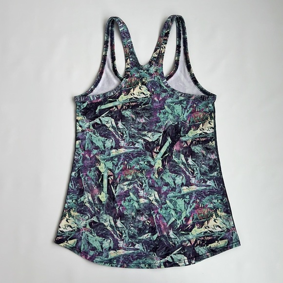 Lululemon tank top - Picture 2 of 7